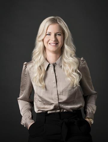 Charlotte Johansson, Mäklare Svensk Fastighetsförmedling
