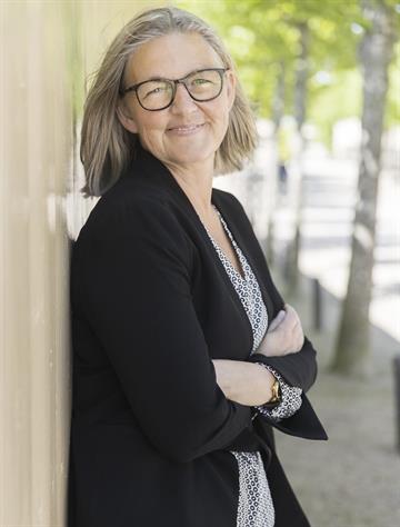 Ulrika Larsson, Mäklare Svensk Fastighetsförmedling