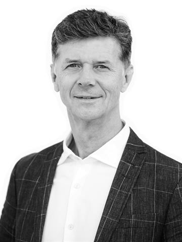 Peter Wingqvist, Mäklare Svensk Fastighetsförmedling