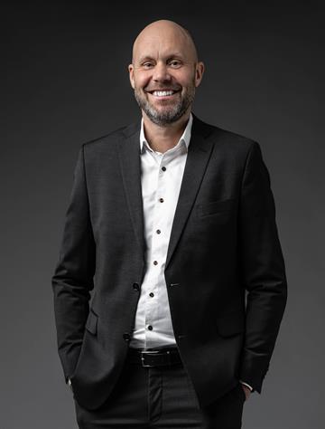 Jonas Östblom, Mäklare Svensk Fastighetsförmedling
