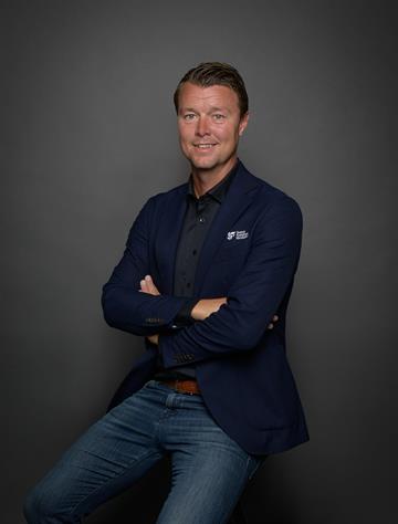 Niklas Sandberg, Real estate agent Svensk Fastighetsförmedling