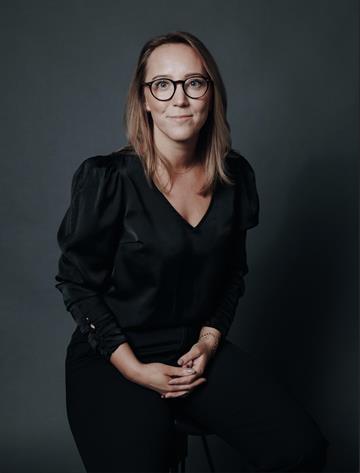 Lina Gustafsson, Real estate agent Svensk Fastighetsförmedling