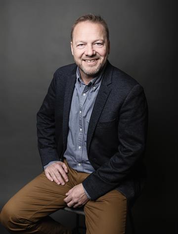 Erik Olofsson, Mäklare Svensk Fastighetsförmedling