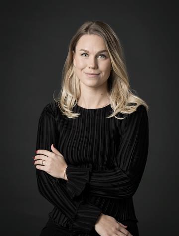 Ebba Marku, Real estate agent Svensk Fastighetsförmedling