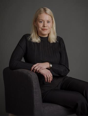 Tilda Larsson, Mäklare Svensk Fastighetsförmedling