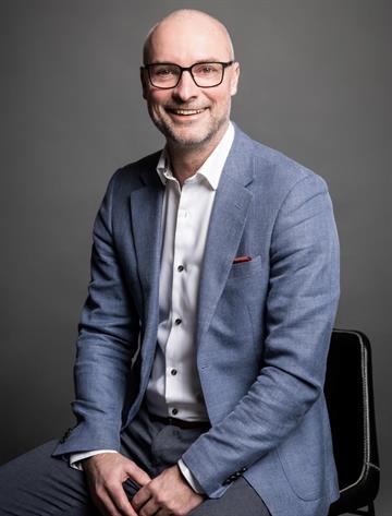 Jörgen Ivarsson, Real estate agent Svensk Fastighetsförmedling