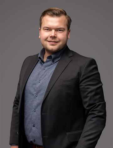 Johan Gustavsson, Mäklare Svensk Fastighetsförmedling