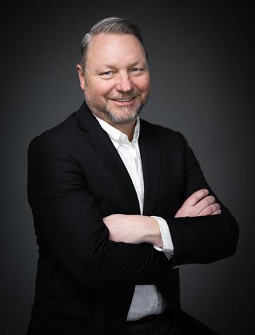 Roger Axelsson, Mäklare Svensk Fastighetsförmedling