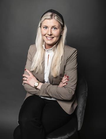 Linn Wikström, Mäklare Svensk Fastighetsförmedling