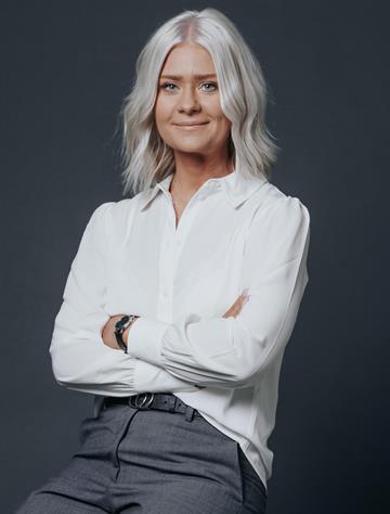 Andréa Gustafsson, Real estate agent Svensk Fastighetsförmedling