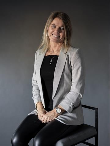 Linda Karas, Mäklare Svensk Fastighetsförmedling