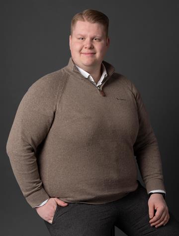 Albin Persson, Mäklare Svensk Fastighetsförmedling