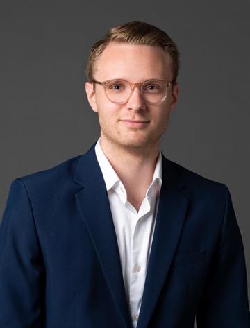 Sebastian Lindberg, Real estate agent Svensk Fastighetsförmedling