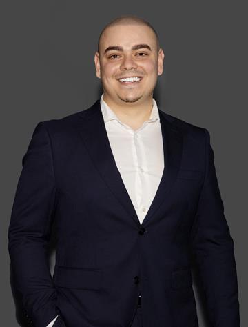 Salim Odeh, Real estate agent Svensk Fastighetsförmedling